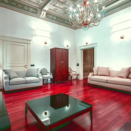 Magnifique 4 Bedrooms Musee Grevin Appartamento