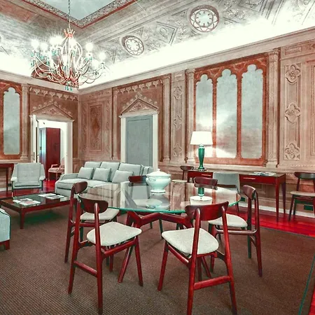 Magnifique 4 Bedrooms Musee Grevin Appartamento *