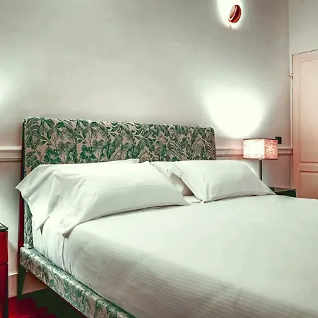 Magnifique 4 Bedrooms Musee Grevin Appartamento